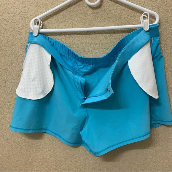 Wilson Light Blue Tennis Woven Shorts Size XL - Picture 8 of 13